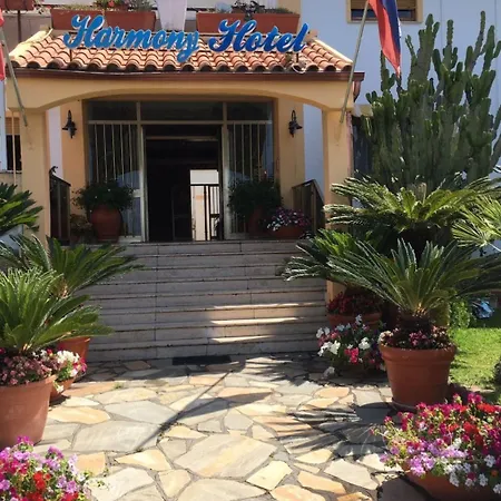 Hotel Harmony
