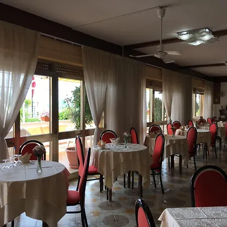 Hotel Harmony