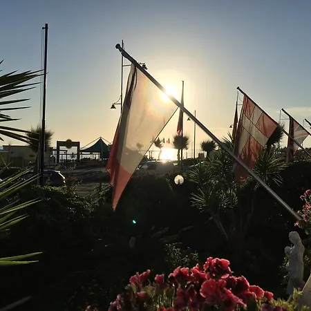 Hotel Harmony 3*